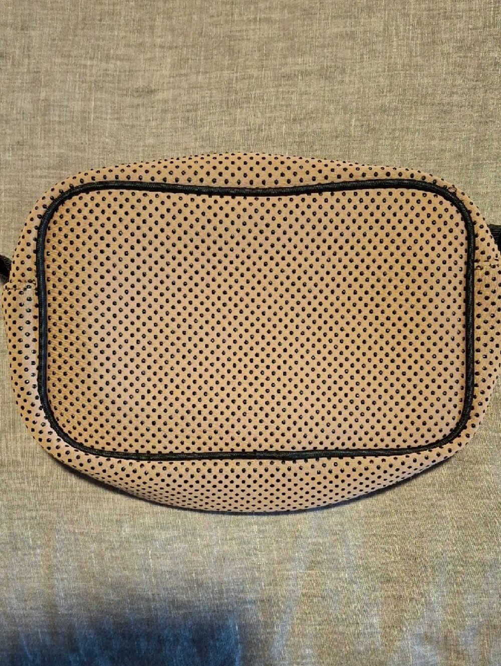 Pop Ups Camera Bag - Picture 2 of 3